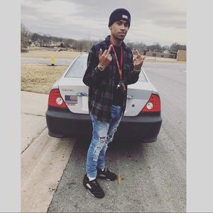 Meet your Posher, Xavier